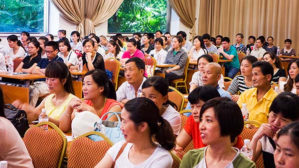 中國(guó)最早專業(yè)生產(chǎn)膠囊制劑企業(yè)|鹽酸二甲雙胍片
